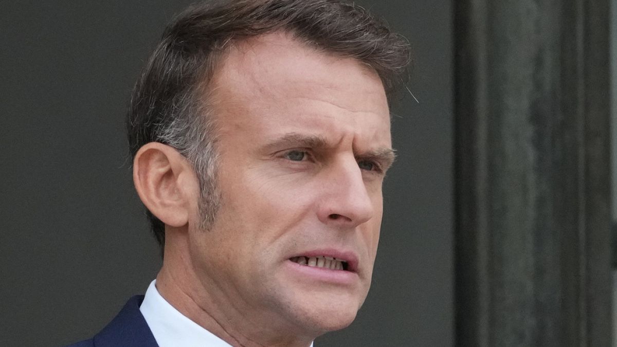 Emmanuel Macron doit nommer d’ici vendredi soir un nouveau Premier ministre