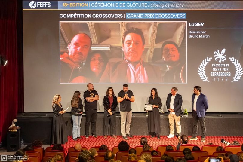 El elenco de 'Luger' en el Fantastic Fest de Austin, en Estados Unidos, tras la presentación de la película en septiembre de 2025.