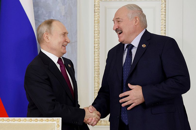 Putyin és Lukasenka Szentpéterváron, 2024. Itt már teljes az egyetértés a két vezető között