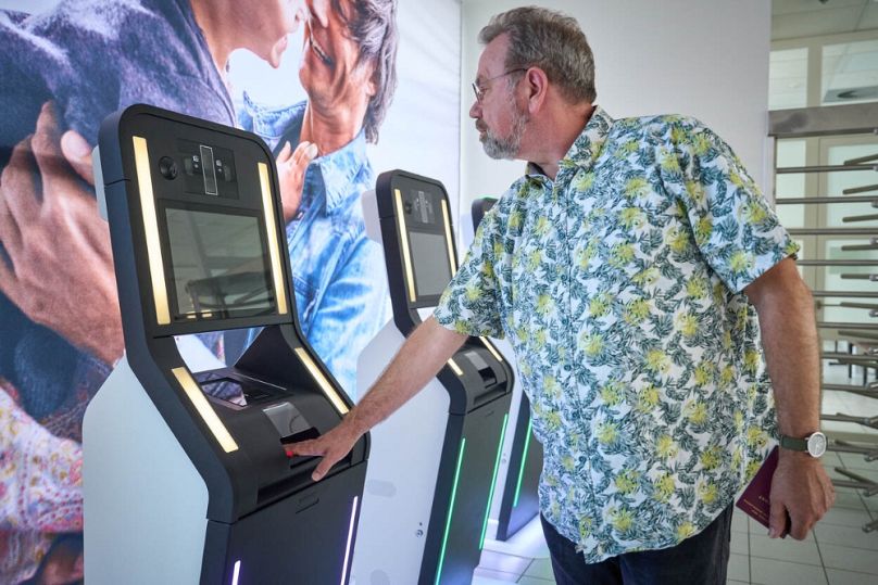 Ujjlenyomat rögzítésére alkalmas berendezés