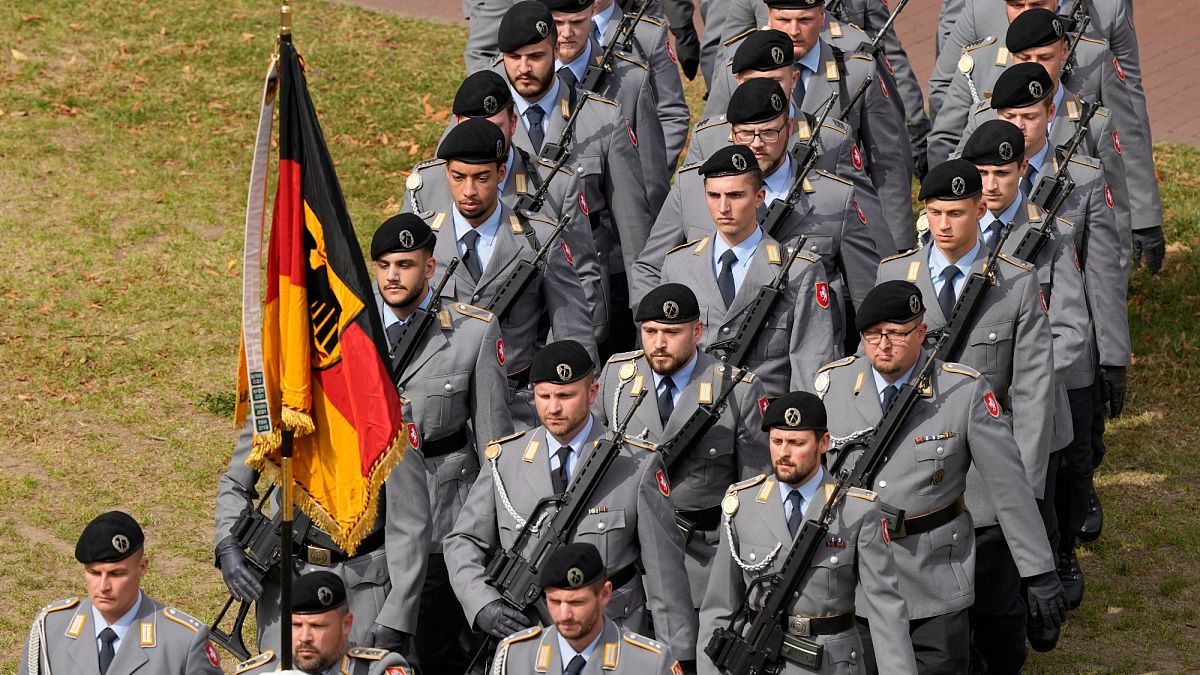 Sorsolással fognának sorkatonát Németországban - hogyan működne a rendszer?