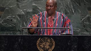 China's Xi Jinping and Ghana's John Dramani Mahama pledge further bilateral relations