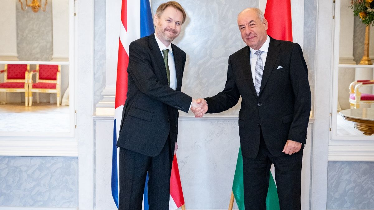 Megkezdte munkáját az Egyesült Királyság új magyarországi nagykövete