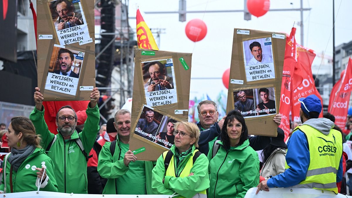 Bélgica: dezenas de milhares de manifestantes bloqueiam as ruas de Bruxelas