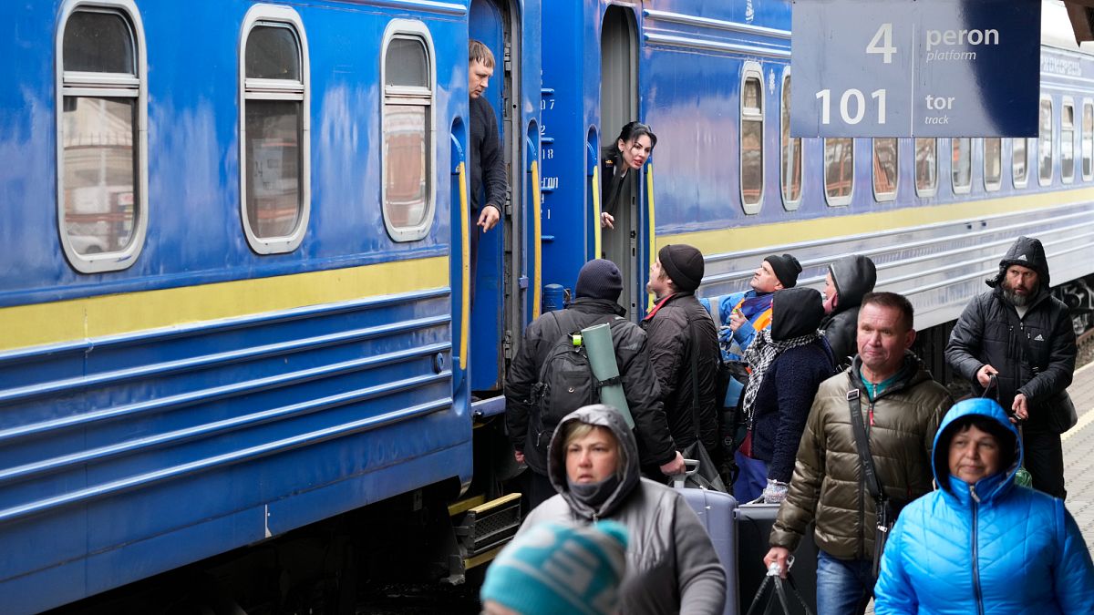 Θα εξαιρεθεί η Πολωνία ή άλλες χώρες της ΕΕ από το σύμφωνο μετανάστευσης; Θα εξαιρεθεί η Πολωνία ή άλλες χώρες της ΕΕ από το σύμφωνο μετανάστευσης;