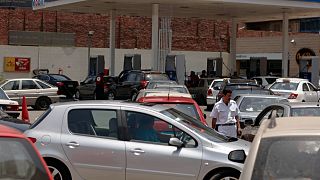 L’Égypte augmente les prix des carburants de 10 à 13 % et annonce un gel d’un an