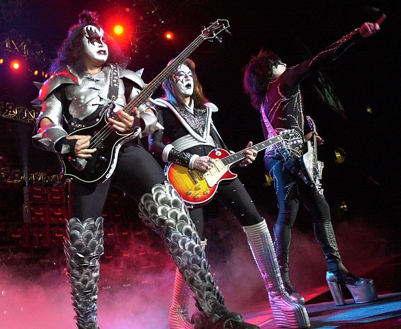 KISS, από αριστερά, Gene Simmons, Ace Frehley και Paul Stanley - 31 Μαρτίου 2000