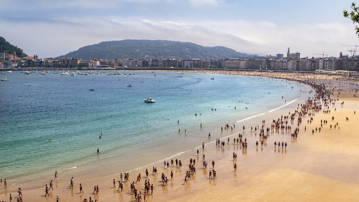 ¿Playas sin humo en España? San Sebastián se suma al impulso por unas costas más limpias y tranquilas