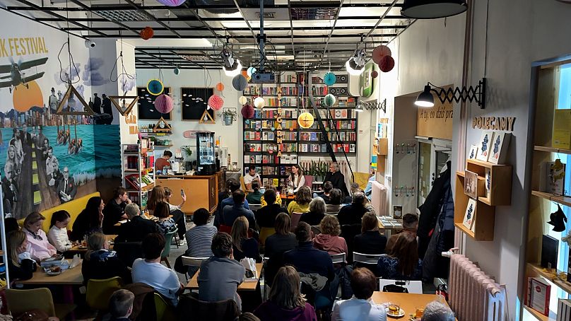 Wieczór autorski Aleksandry Gałki-Reczko. "Dług. Reportaże spod kreski" to jej debiut.