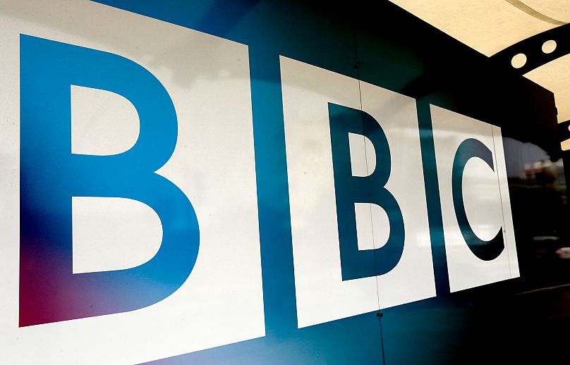Um cartaz no Television Centre da BBC em Londres, 24 de outubro, 2012
