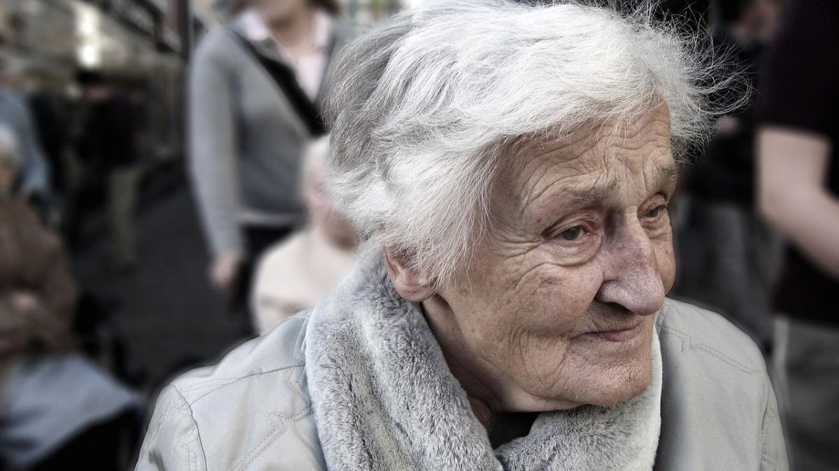 Ageing Spaniards are more afraid of cognitive decline than physical changes, survey finds
