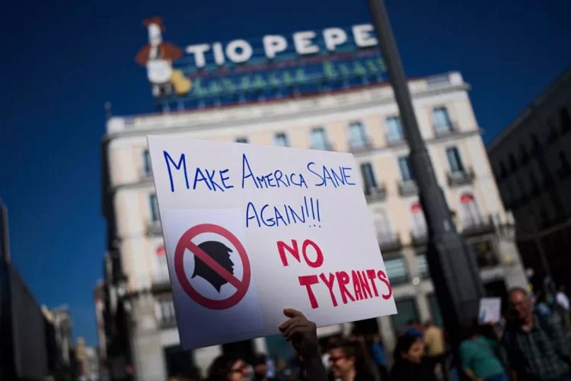 Protesta "No a los Reyes", en Madrid, 18 de octubre de 2025.