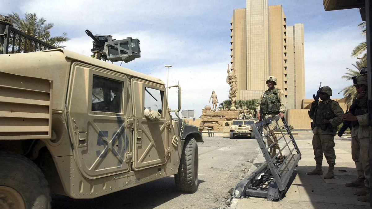 Iraq says some US military personnel will stay due to Islamic State threat in Syria