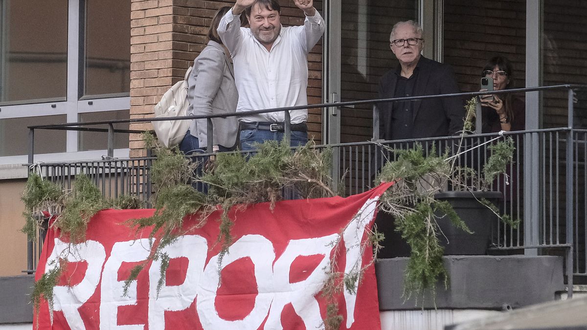 Journaliste italien ciblé par une bombe : une manifestation pour soutenir la liberté de la presse