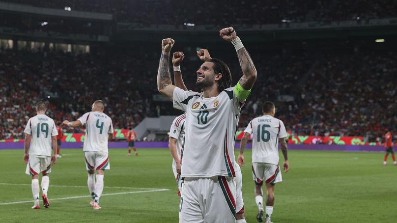 Szoboszlai Dominik ünnepel, miután 2-2-re egyenlített a Portugália – Magyarország labdarúgó vb selejtezőn a lisszaboni Estádio José Alvalade stadionban 2025. október 14-én
