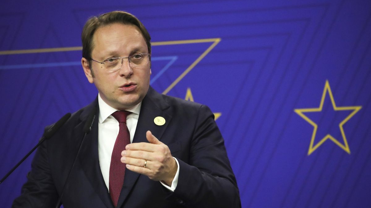 Várhelyi Olivér és a magyar titkosszolgálat brüsszeli kémkedési botránya