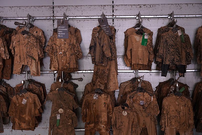 Una tienda de ropa afectada por la DANA.