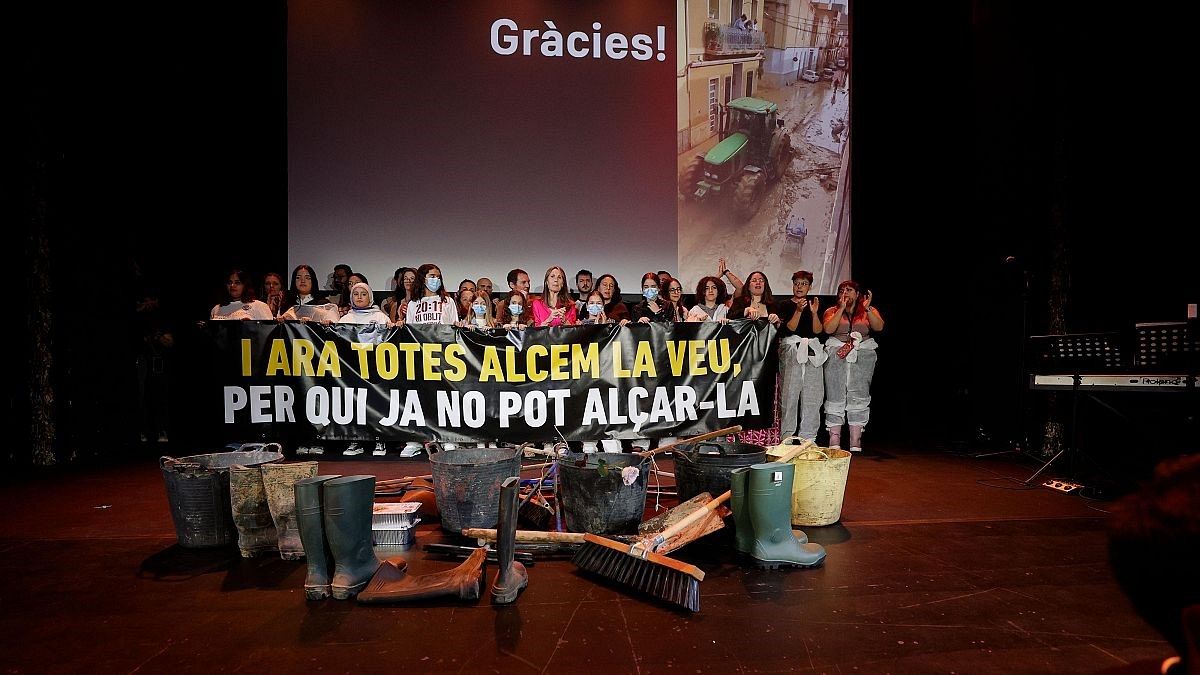 Um ano depois, Valência presta homenagem às 229 vítimas da tempestade DANA