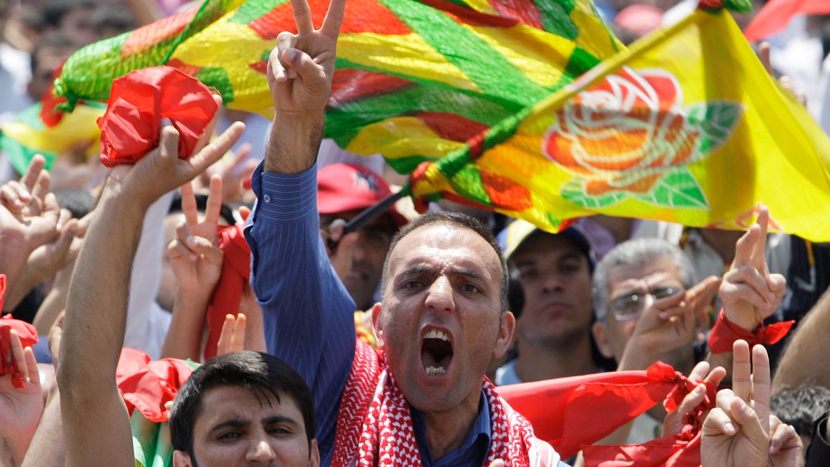 Le PKK annonce le retrait de ses forces de Turquie et appelle à la réintégration politique