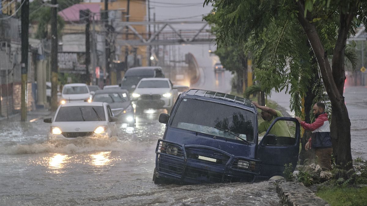 L'ouragan "majeur" Melissa pourrait frapper la Jamaïque lundi ou mardi
