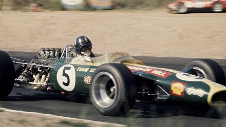 Afrique du Sud : une course de véhicules de collection au Cap