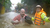 Saison des tempêtes au Vietnam : Hoi An gravement inondée, évacuations massives en cours