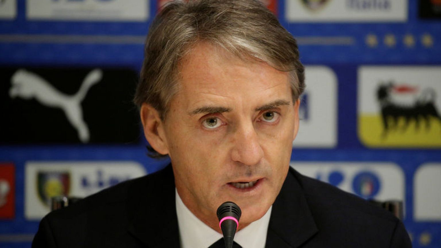 Mancini rescues Balotelli from wilderness in his first squad