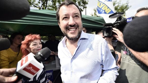 Salvini, da Francia invasione di campo Salvini, da Francia invasione di campo