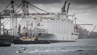Australian lawmaker pushes to end live sheep exports, threatens government balance Australian lawmaker pushes to end live sheep exports, threatens government balance