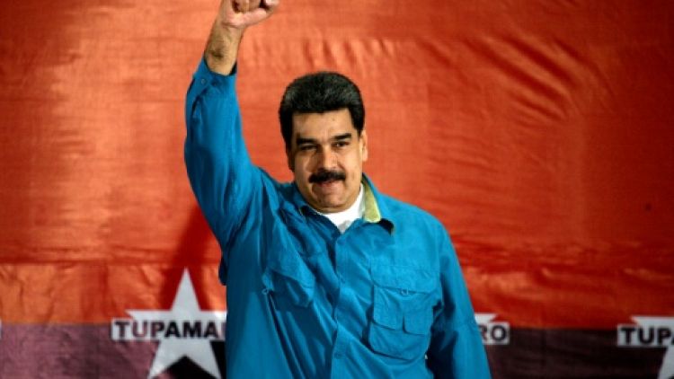 Présidentielle au Venezuela: les tentes rouges de la discorde