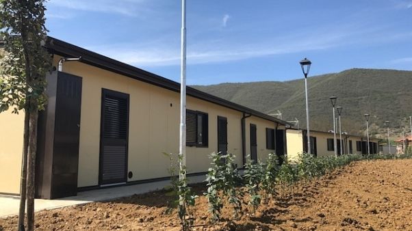 Terremoto: date ai sindaci 3.303 casette Terremoto: date ai sindaci 3.303 casette