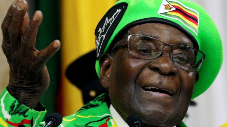 زيمبابوي تحدد موعدا جديدا لاستجواب موجابي وشكوك حول إمكانية حضوره