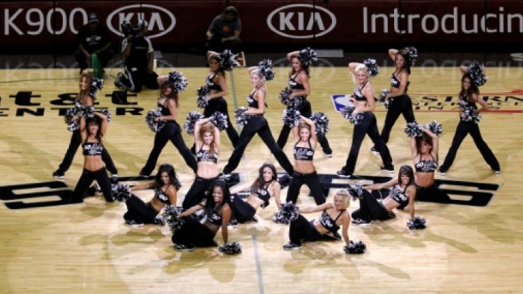 NBA: les pompom girls de San Antonio sacrifiés pour un spectacle plus familial