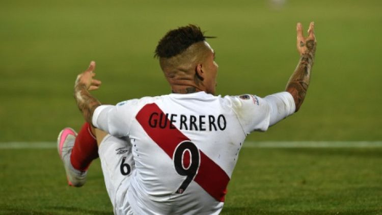 Pérou: Le Parlement nie l'achat de téléviseurs pour regarder la Coupe du monde