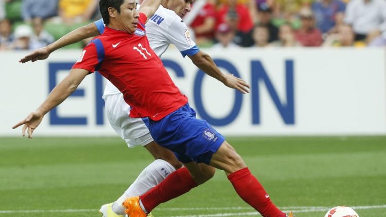 Lee ruled out of Korean World Cup squad with knee injury