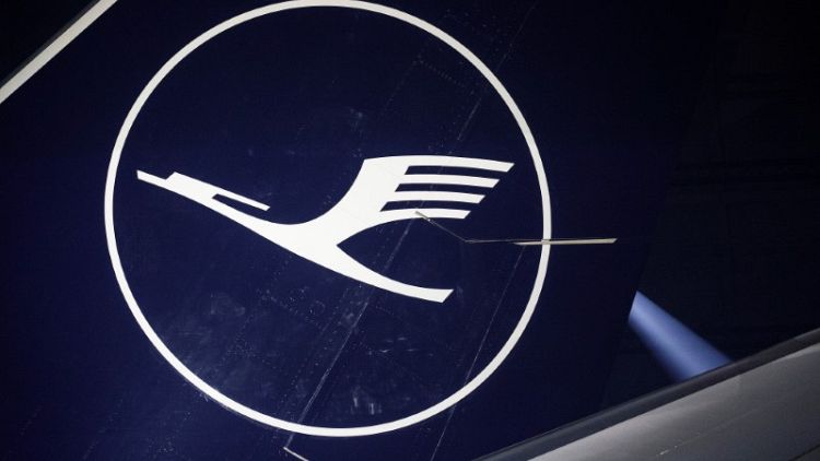 Lufthansa to query German cartel office over price analysis