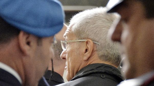 Daccò e Simone chiedono di patteggiare Daccò e Simone chiedono di patteggiare
