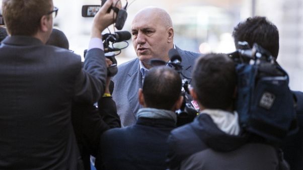 Crosetto, Fdi ha chiesto cose legittime Crosetto, Fdi ha chiesto cose legittime