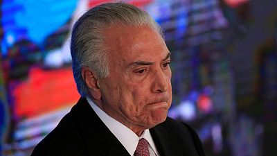 رئيس البرازيل يلغي خطط السعي لفترة رئاسة أخرى ويدعم ميريليس