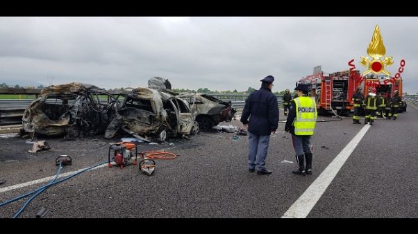 Incidente su A31, salite a 4 le vittime Incidente su A31, salite a 4 le vittime