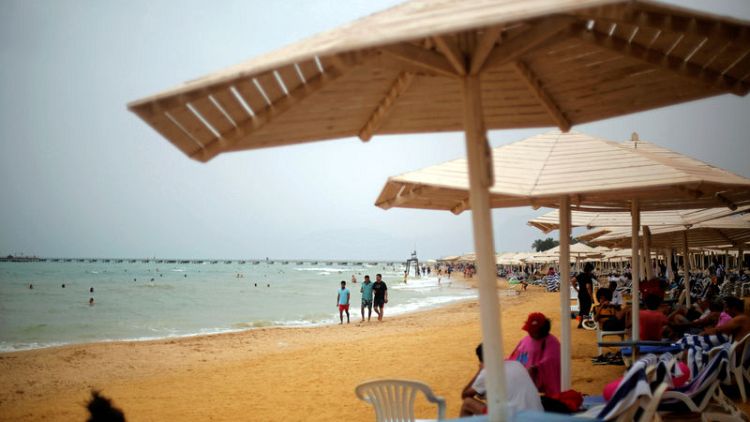 حصري-إيرادات مصر من السياحة تقفز 83% في الربع/1 وعدد السياح 37%