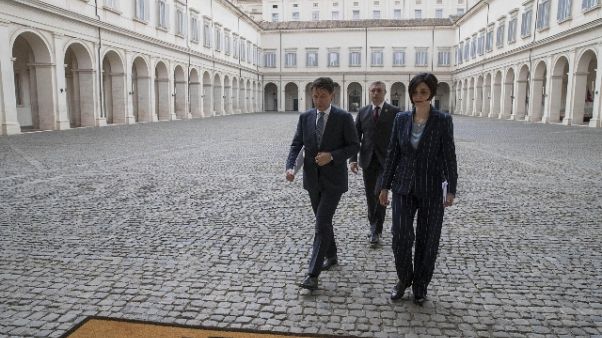 Conte, governo da parte cittadini Conte, governo da parte cittadini
