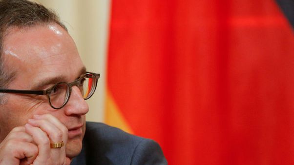ألمانيا: أوروبا وأمريكا "بعيدتان كل البعد عن تسوية" بشأن اتفاق مع إيران ألمانيا: أوروبا وأمريكا "بعيدتان كل البعد عن تسوية" بشأن اتفاق مع إيران