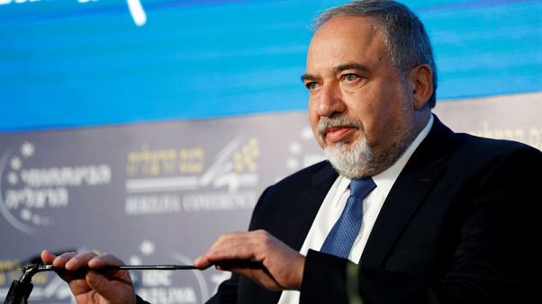 وزير الدفاع: إسرائيل تخطط لبناء 2500 منزل جديد في الضفة الغربية وزير الدفاع: إسرائيل تخطط لبناء 2500 منزل جديد في الضفة الغربية