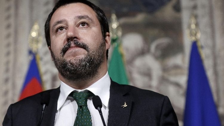 Salvini, Savona per bene di Italia in Ue