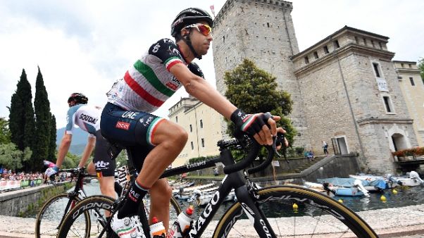 Giro: Aru si ritira nella 19/a tappa Giro: Aru si ritira nella 19/a tappa
