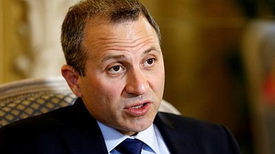 لبنان يقول لسوريا إن القانون 10 قد يعيق عودة اللاجئين