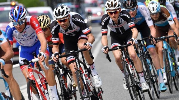 Giro: 20/a tappa, a Cervinia vince Nieve Giro: 20/a tappa, a Cervinia vince Nieve
