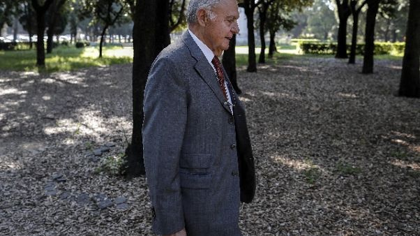 Savona, su mie idee scomposta polemica Savona, su mie idee scomposta polemica