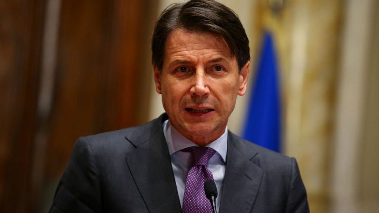 Italy's PM-designate gives up on efforts to form a government